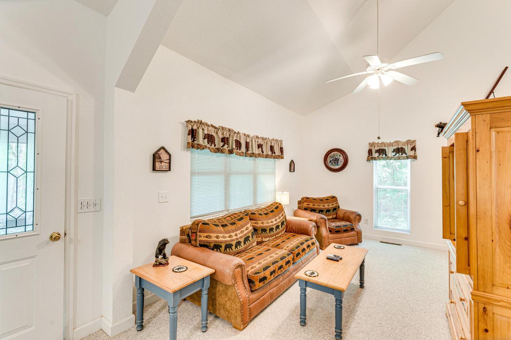Secluded Cabin With Porch - 7 Miles To Lake Chatuge! Hayesville Exterior foto
